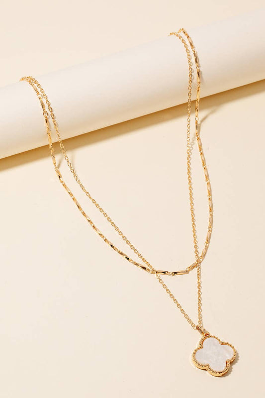 Clover Pendant Layard Chains Necklace