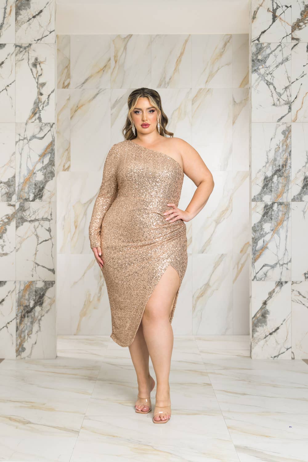 ONE SHOULDER SEQUIN MIDI DRESS CHAMPAGNE / 1X ONE SHOULDER SEQUIN MIDI DRESS CHAMPAGNE / 1X