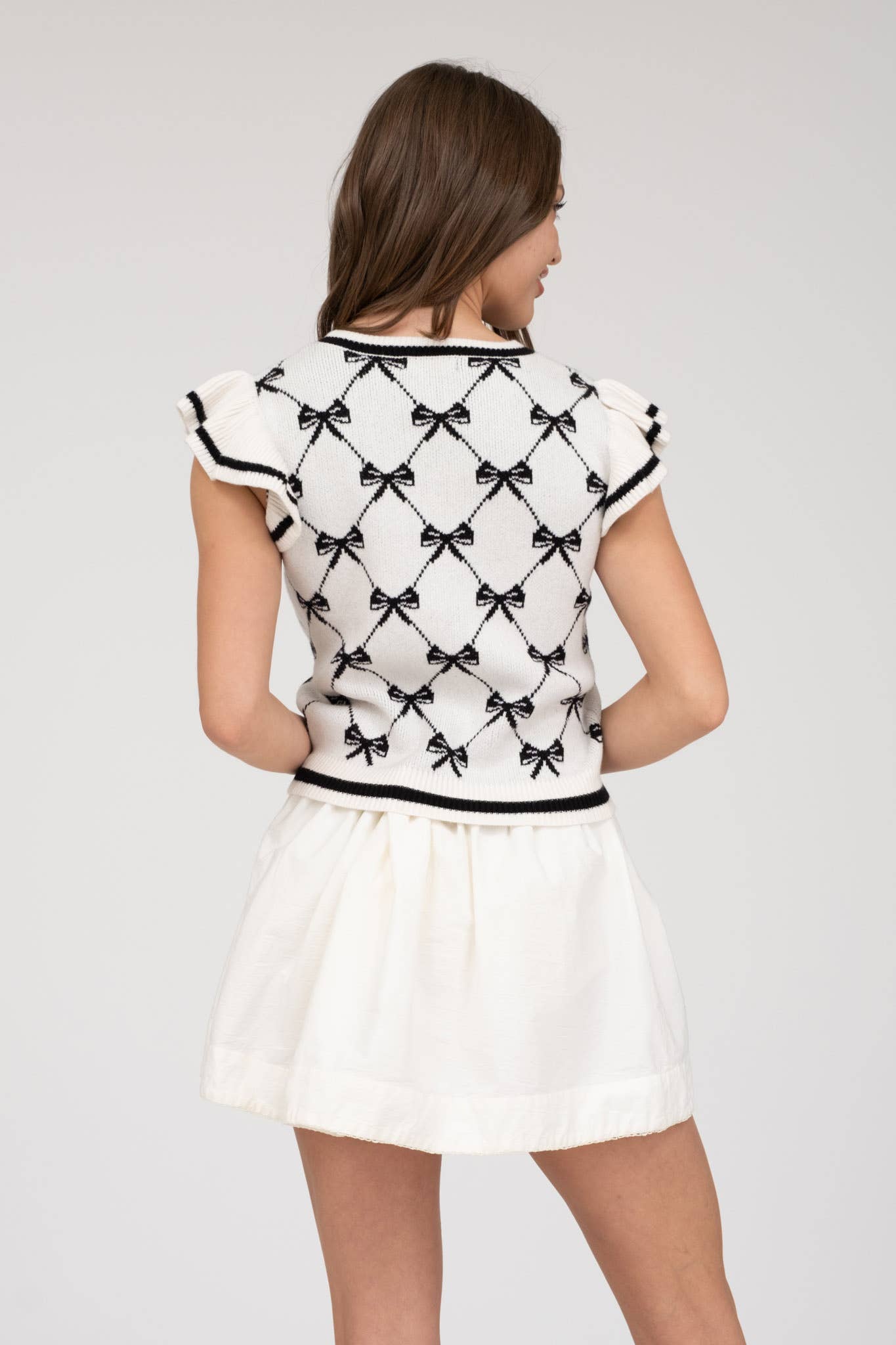 BOW SWEATER TOP