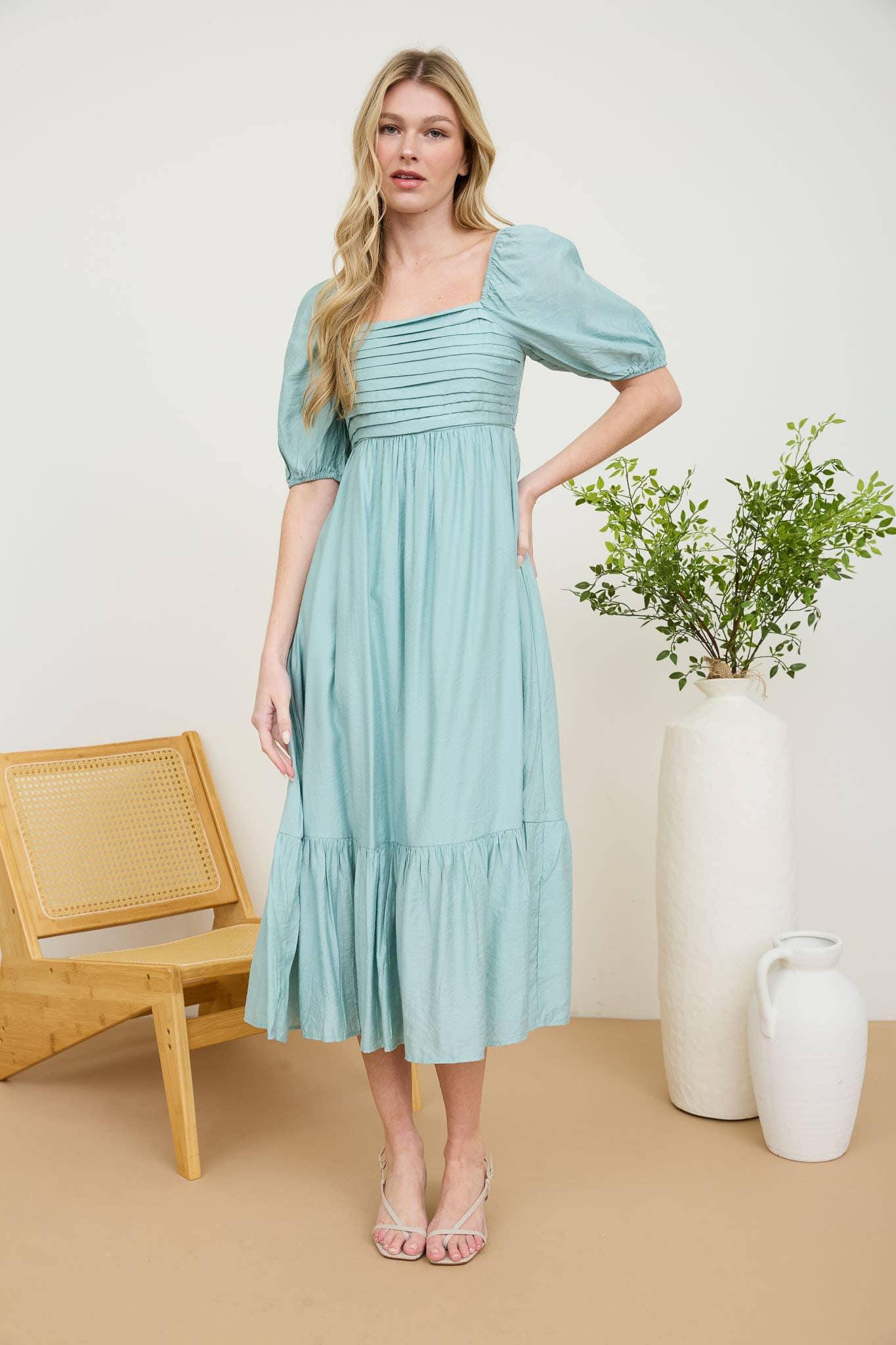 MINTY PUFF SLEEVE MIDI DRESS